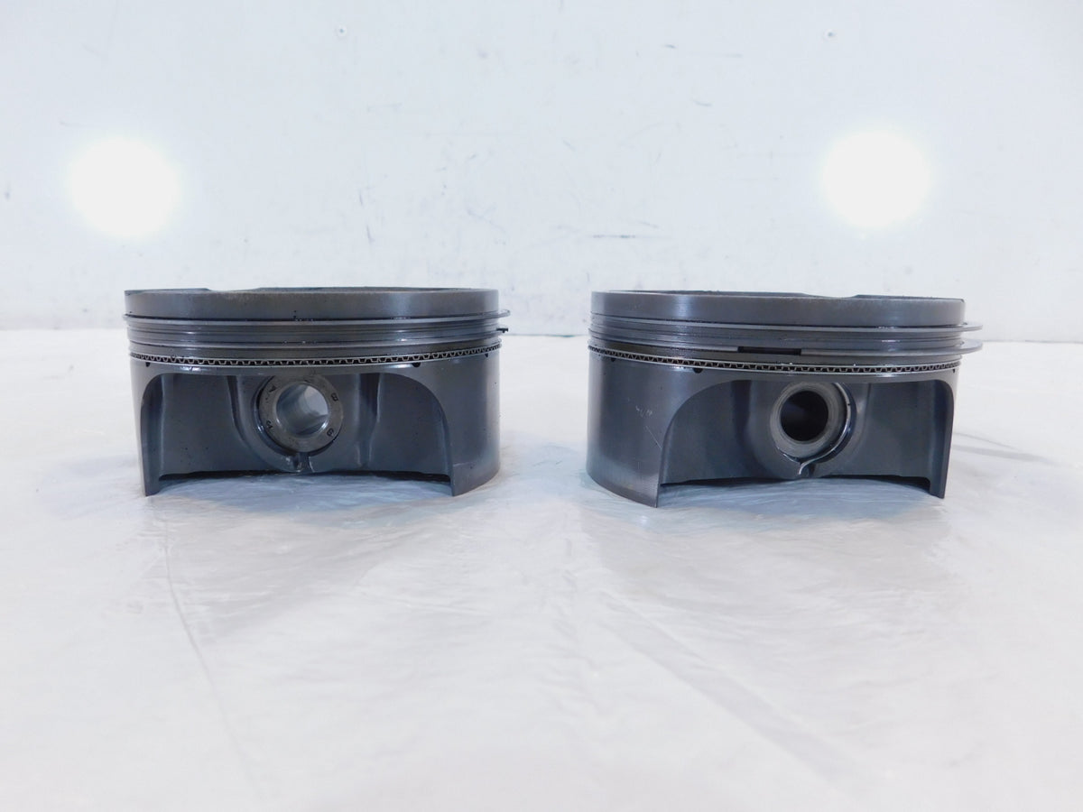 02-07 Harley Davidson V-Rod VRod VRSC VRSCA Front & Rear Engine Motor Pistons