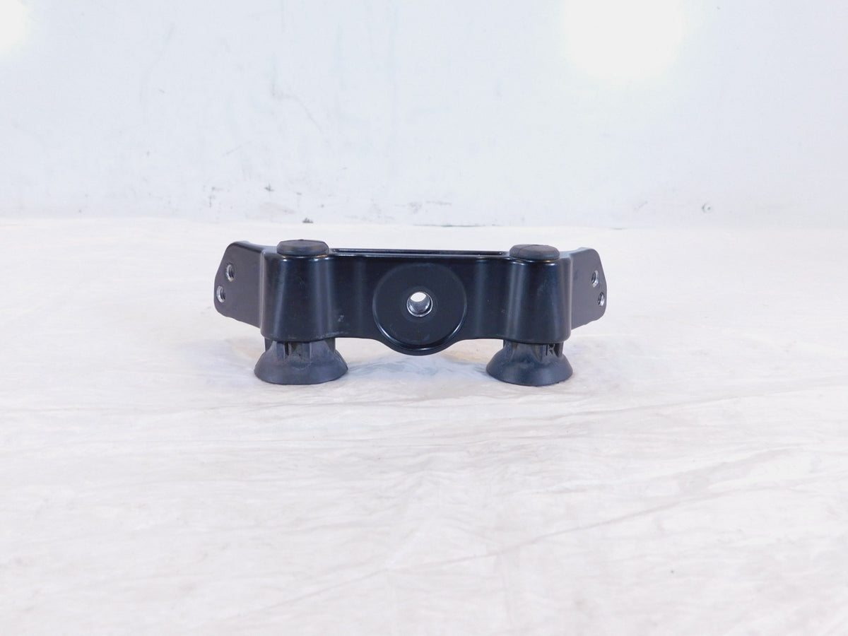 Husqvarna Svartpilen Vitpilen 401 CKD Gas Petrol Tank Reservoir Mount Bracket - C3 Cycle