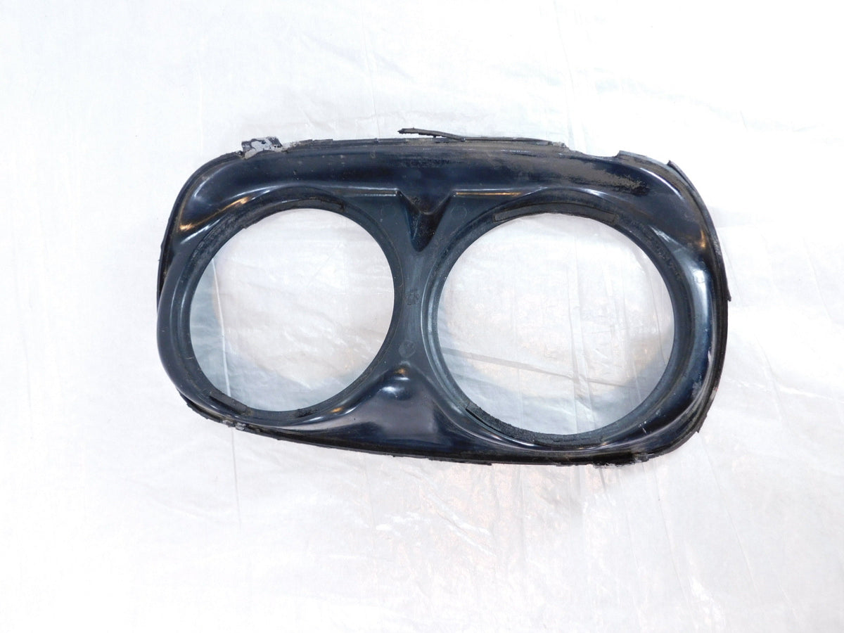 10-13 Harley Davidson FLTR Road Glide Front Left Right Headlight Headlamp Trim