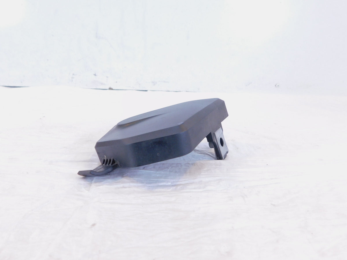 Husqvarna Svartpilen Vitpilen 401 CKD Black ABS Brake Pump Modulator Cover Cap