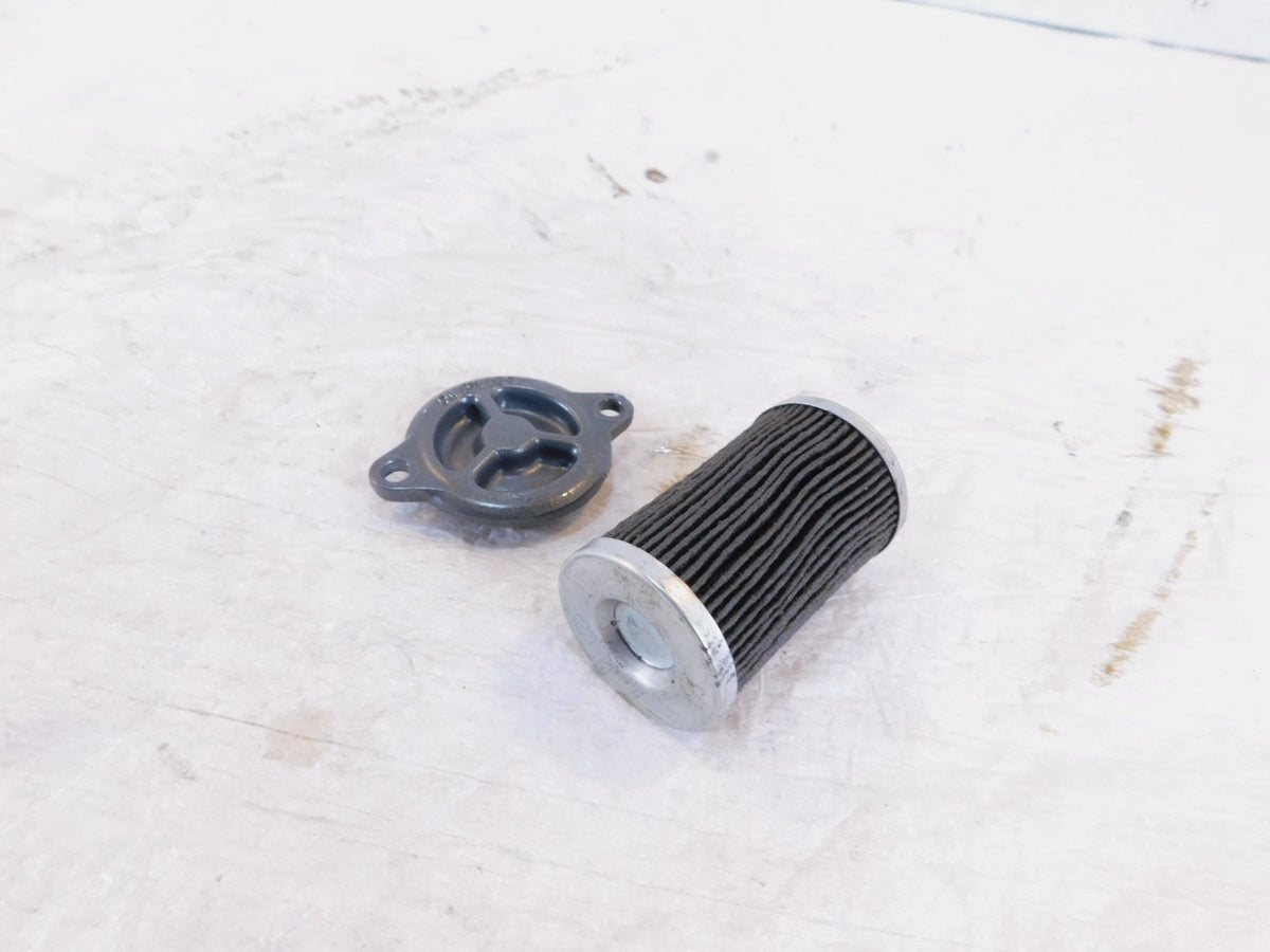 Husqvarna Svartpilen Vitpilen 401 CKD B.D Enginge Motor Oil Pump Cap Cover