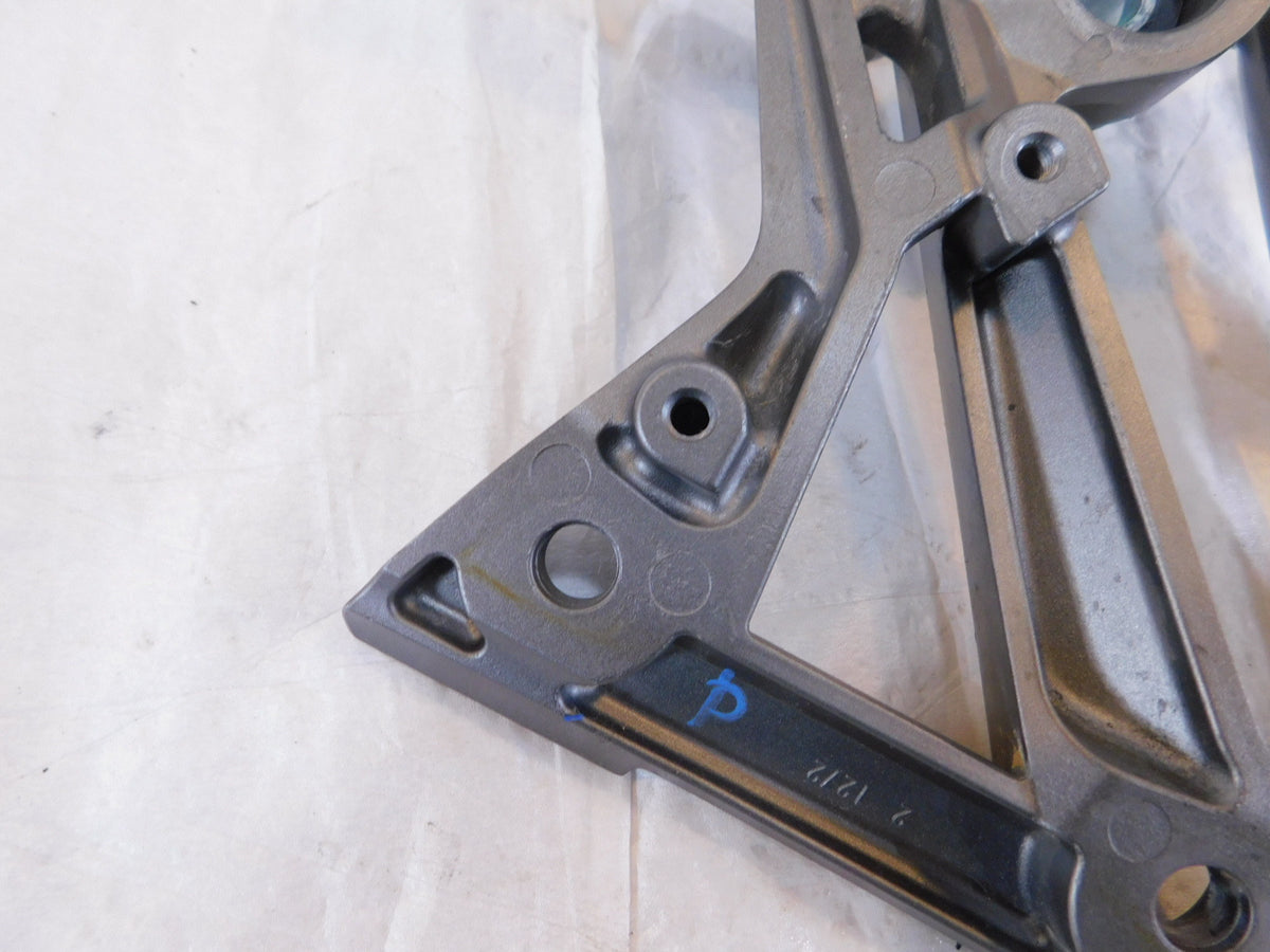 13-2017 Kawasaki Ninja 300 EX300 Rear Left/Right FootPeg Footrest Holder Mounts