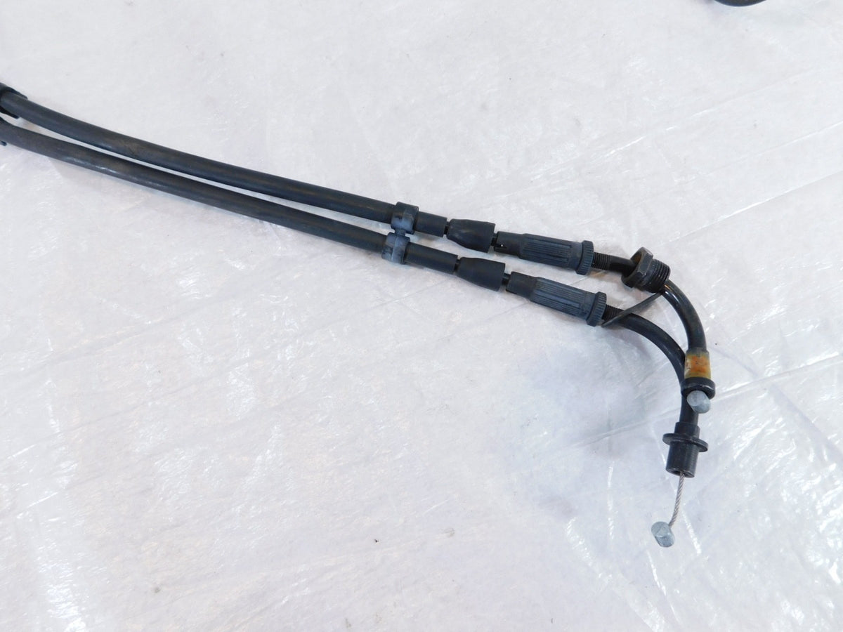 Triumph Rocket III Touring Front Right Handlebar Grip Throttle Cable Wire Line - C3 Cycle