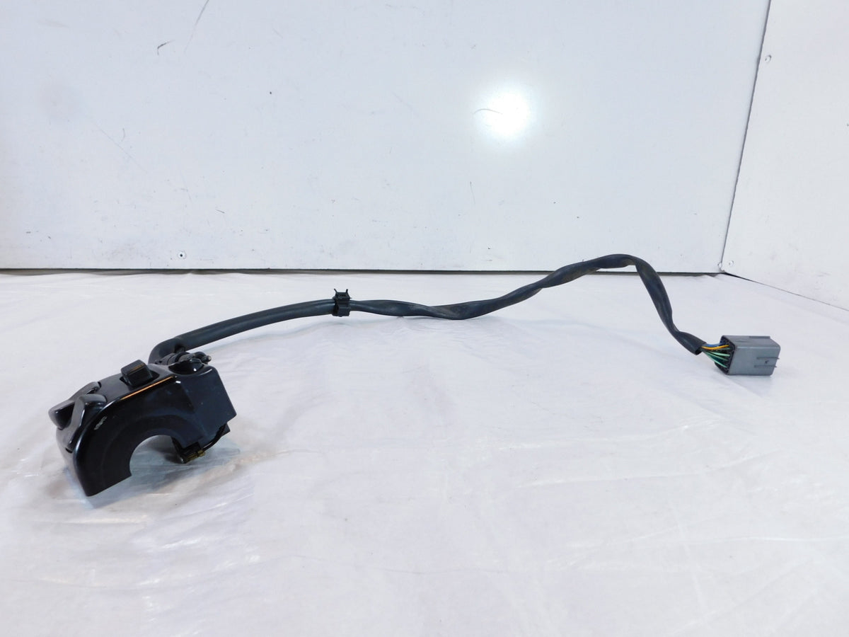 Triumph Rocket III 3 Touring Front Left Handlebar Clutch Control Light Switches - C3 Cycle