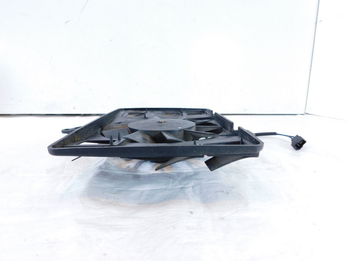 Triumph Rocket III Classic/Roadster Touring Engine Cooling Radiator Fan & Shroud - C3 Cycle