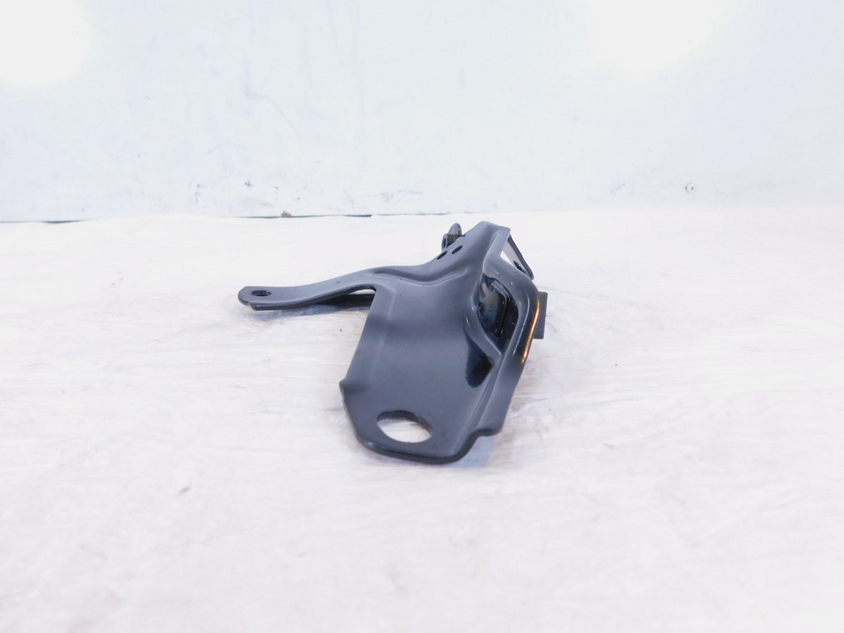 Husqvarna Svartpilen Vitpilen 401 CKD Left Side Tank Reservoir Mount Bracket - C3 Cycle