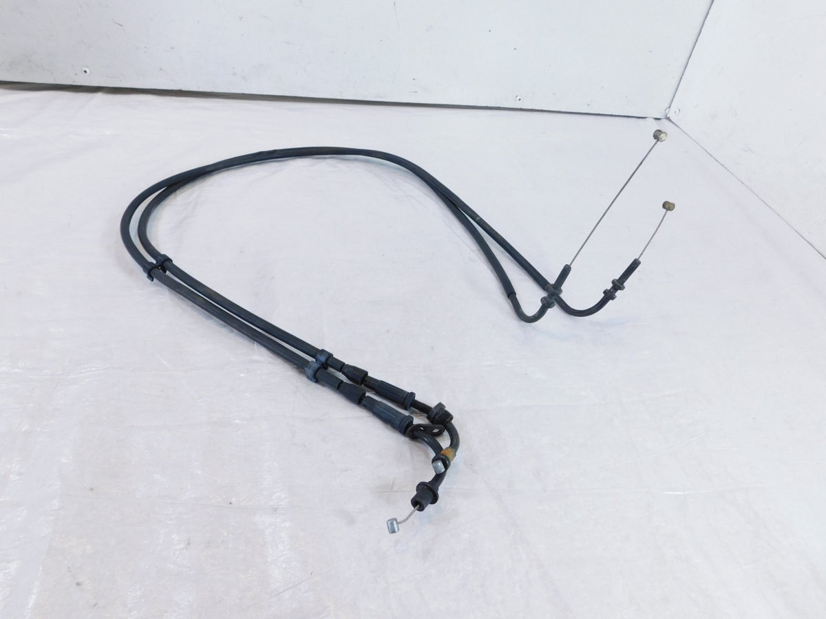 Triumph Rocket III Touring Front Right Handlebar Grip Throttle Cable Wire Line - C3 Cycle