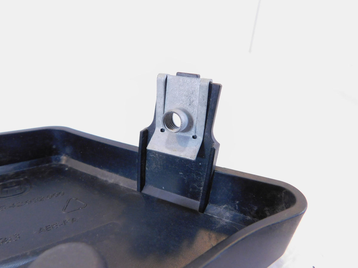 Husqvarna Svartpilen Vitpilen 401 CKD Black ABS Brake Pump Modulator Cover Cap
