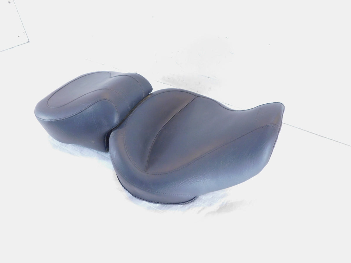 2004-05 Harley Davidson FLTR Road Glide Mustang Rear Passenger Front Rider Seat - C3 Cycle