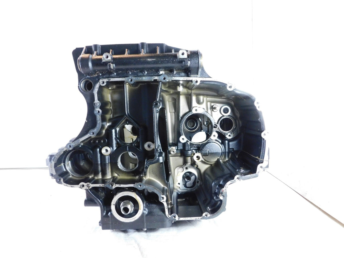 Triumph Rocket III 3 Classic/Roadster Touring Engine Motor Crankcase Crank Case - C3 Cycle