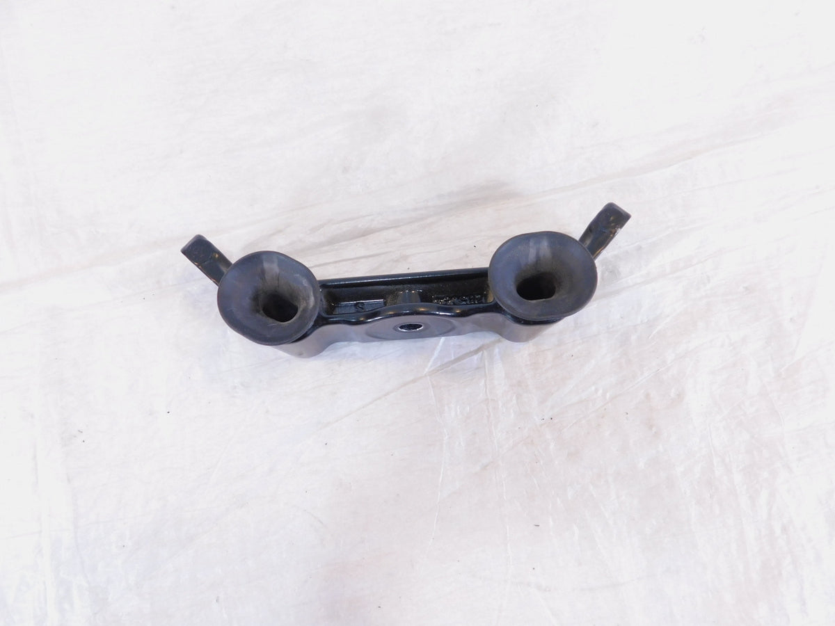 Husqvarna Svartpilen Vitpilen 401 CKD Gas Petrol Tank Reservoir Mount Bracket - C3 Cycle