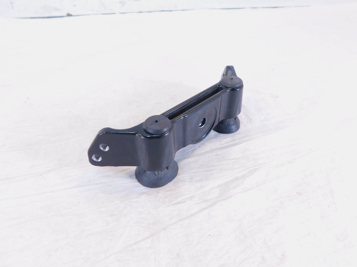 Husqvarna Svartpilen Vitpilen 401 CKD Gas Petrol Tank Reservoir Mount Bracket - C3 Cycle