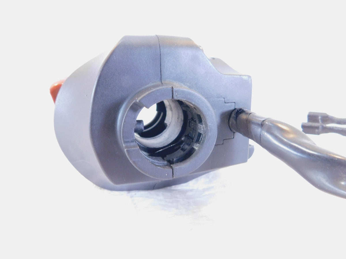 Husqvarna Vitpilen Svartpilen 401 B.D Right Handle Bar Engine Start/Stop Switch - C3 Cycle