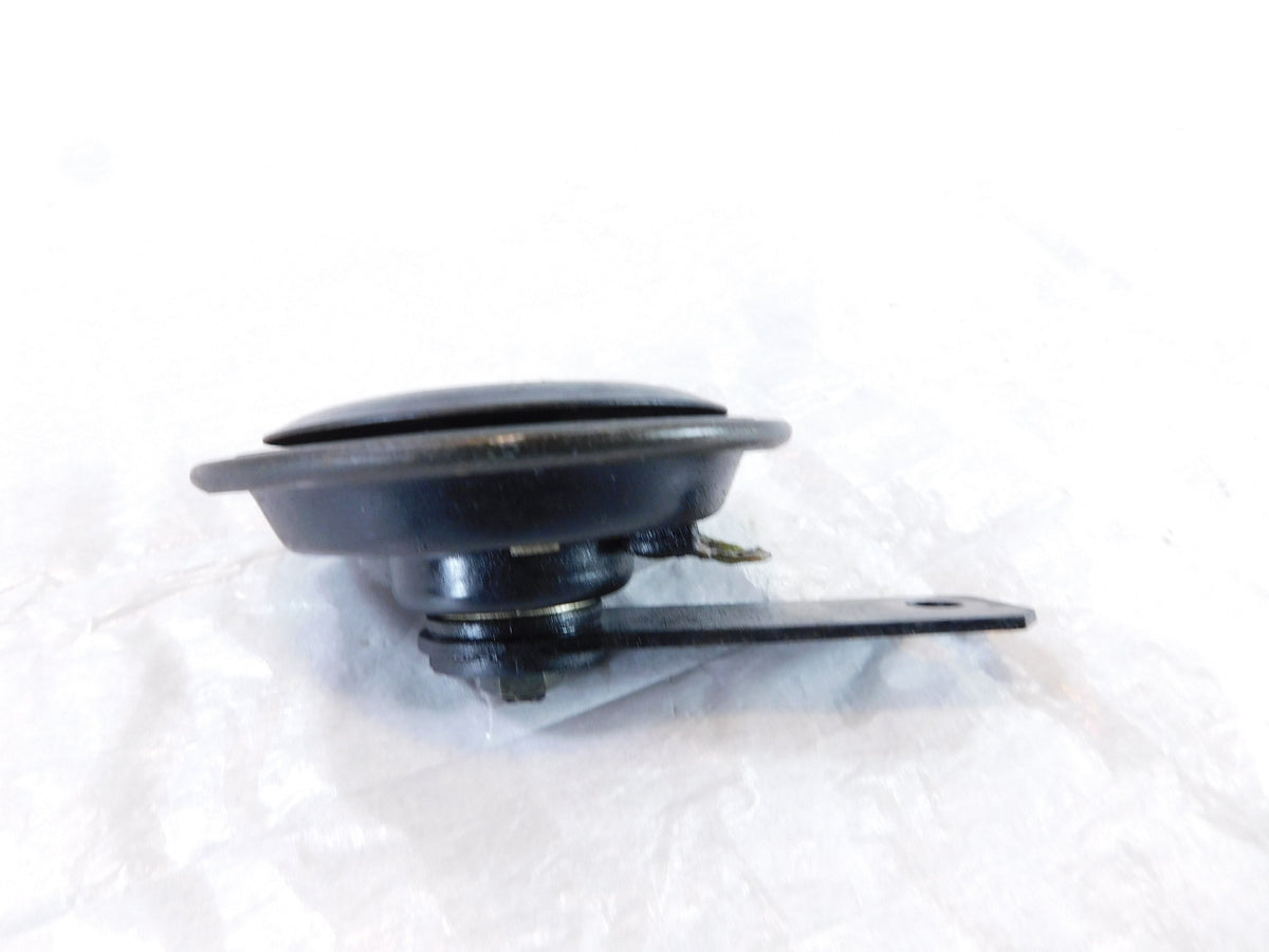 Triumph Rocket III 3 Classic/Roadster Touring Indicator Low-Tone Horn w/ Bracket - C3 Cycle