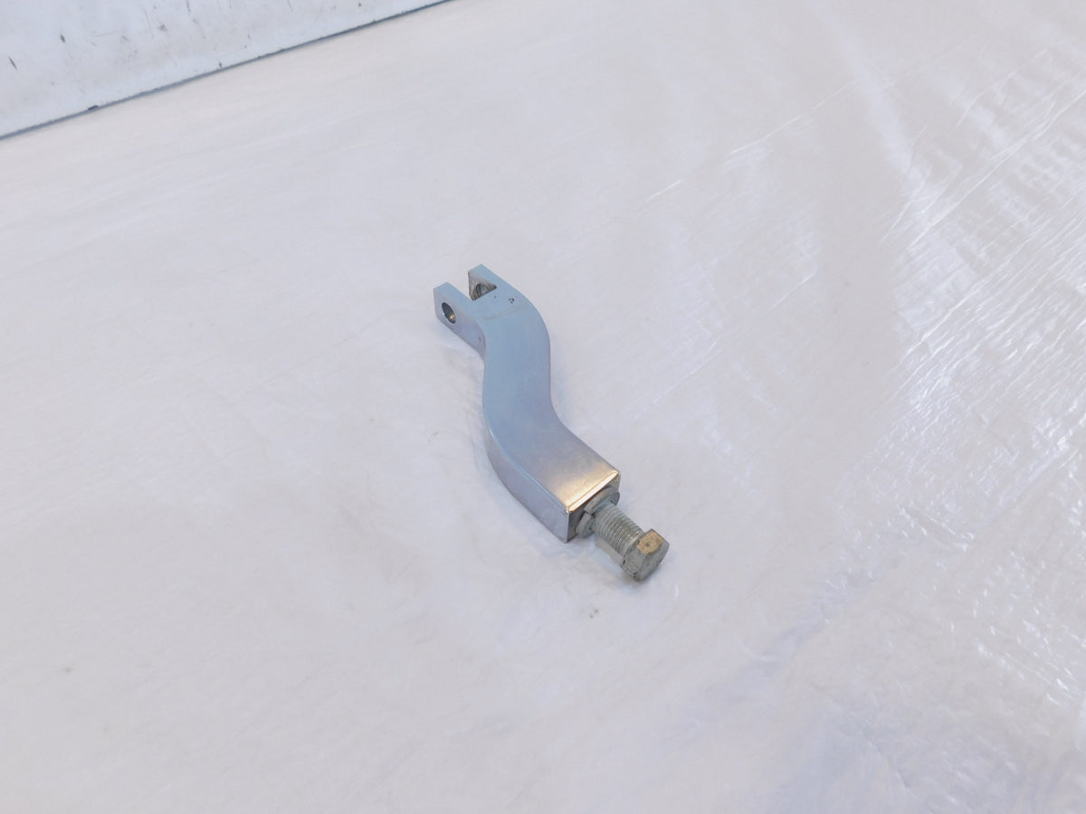 Harley Davidson Dyna Super Glide Low Rider Right Footpeg Footrest Mount Bracket
