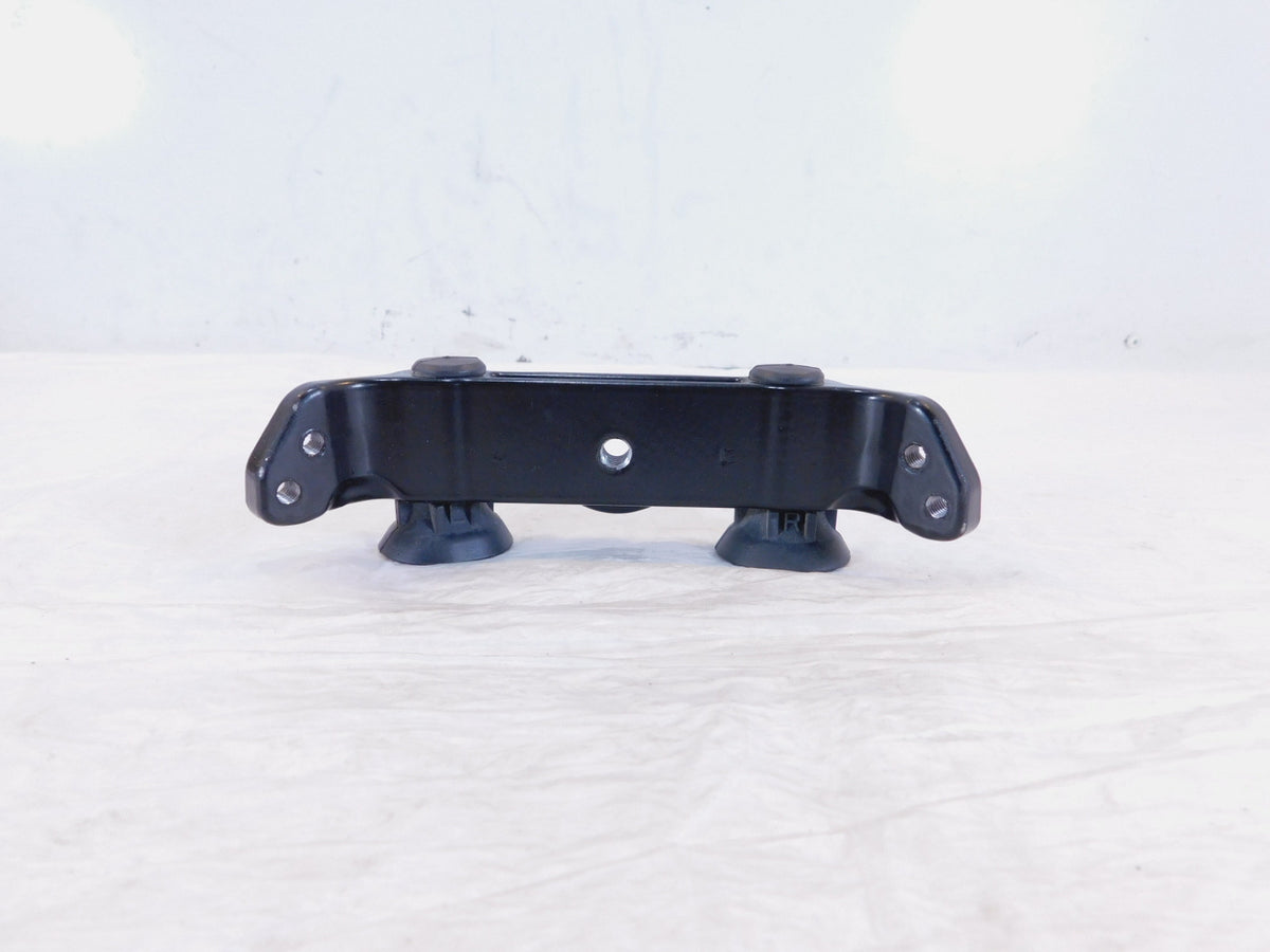 Husqvarna Svartpilen Vitpilen 401 CKD Gas Petrol Tank Reservoir Mount Bracket - C3 Cycle