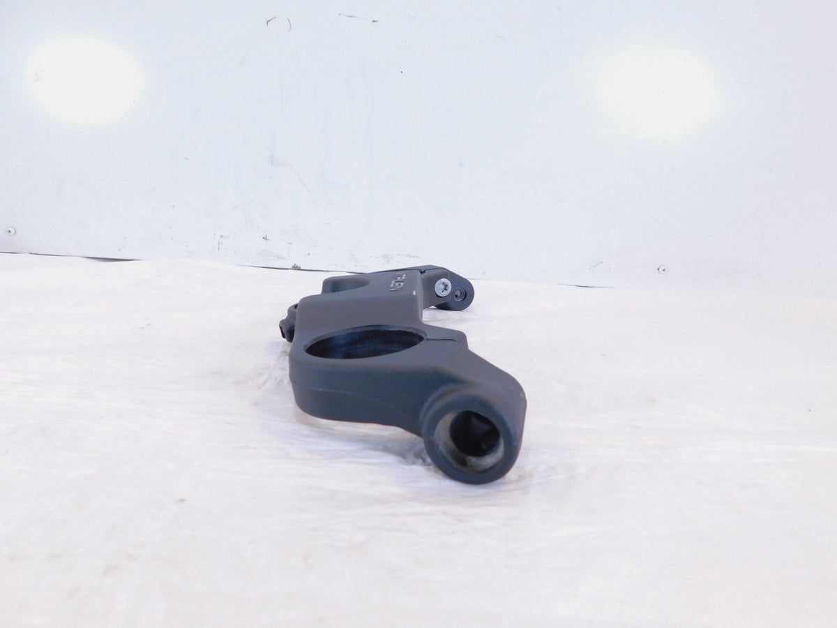 18-2019 Husqvarna Vitpilen 401 Front Fork Triple Tree Upper Top Steering Bracket