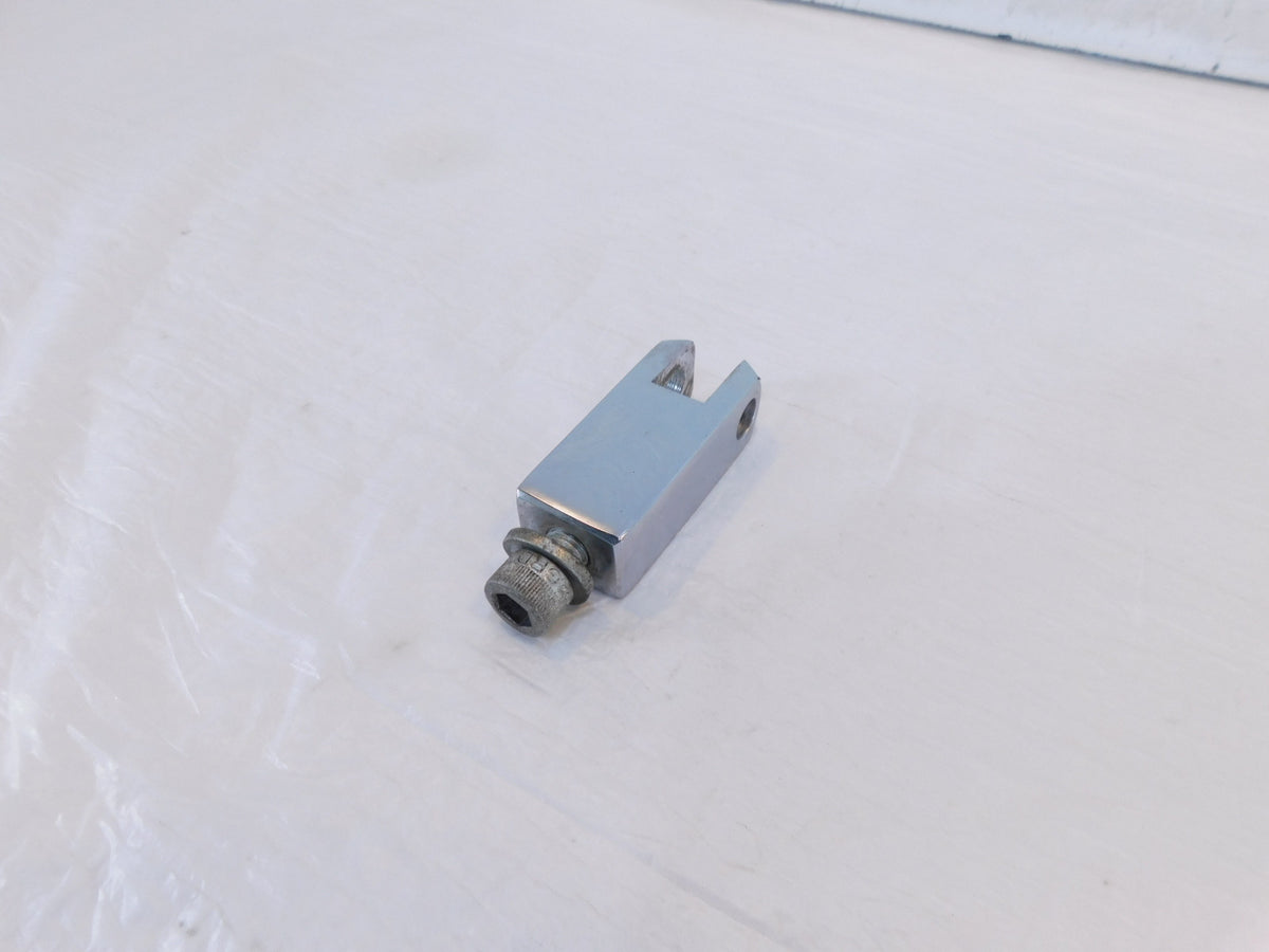 Harley Davidson Dyna Super Glide Low Rider Right Footpeg Footrest Mount Bracket