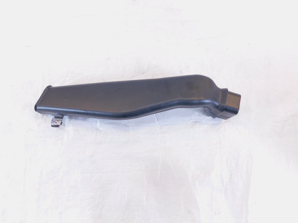 Husqvarna Svartpilen Vitpilen 401 CKD Airbox Air Intake Snorkel Funnel Duct - C3 Cycle