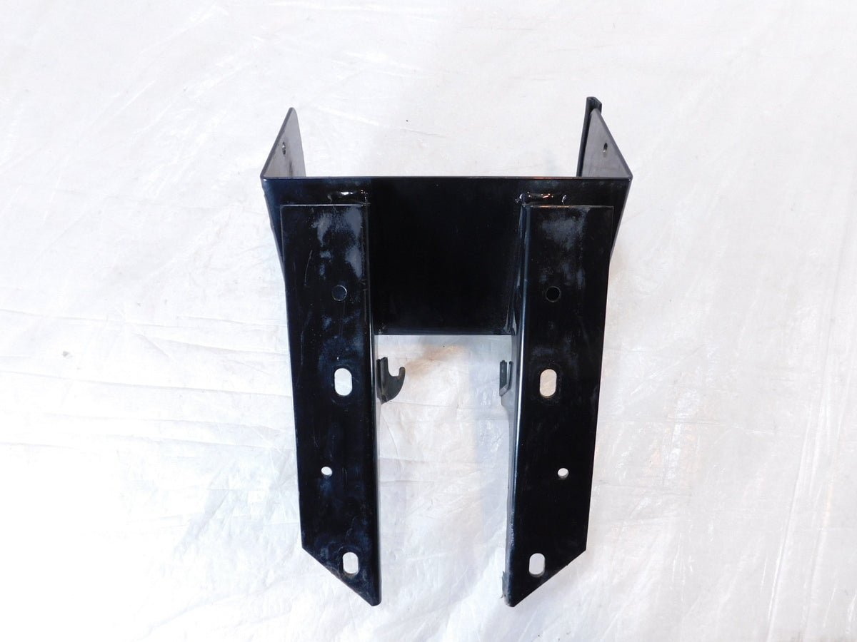2011 Harley Davidson FLTR Road Glide Front Fairing Cowling Radio Mount Bracket - C3 Cycle