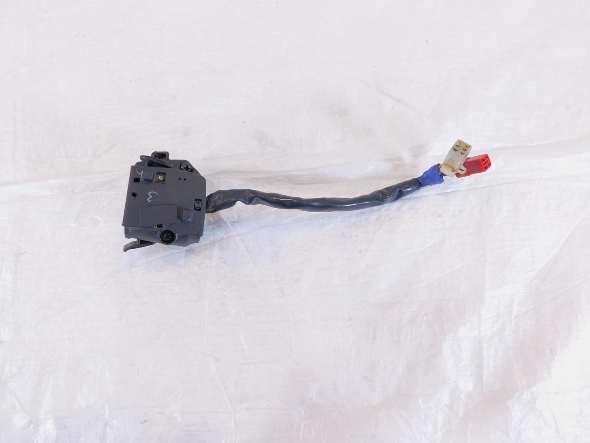 Husqvarna Svartpilen Vitpilen 401 CKD Left Handlebar Light Indicator Switches - C3 Cycle