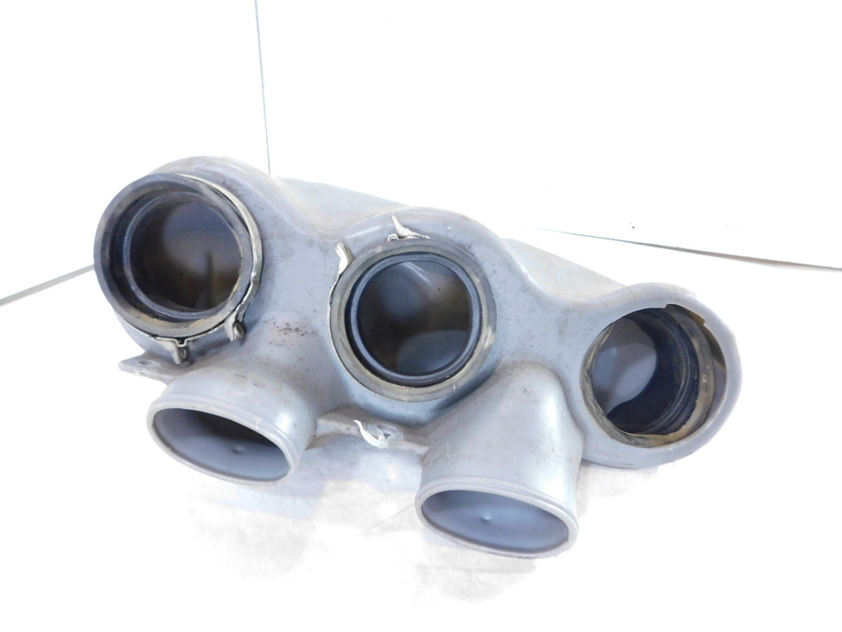 Triumph Rocket III Touring Airbox Air Intake Trumpet Manifold Plenum Chamber Box - C3 Cycle