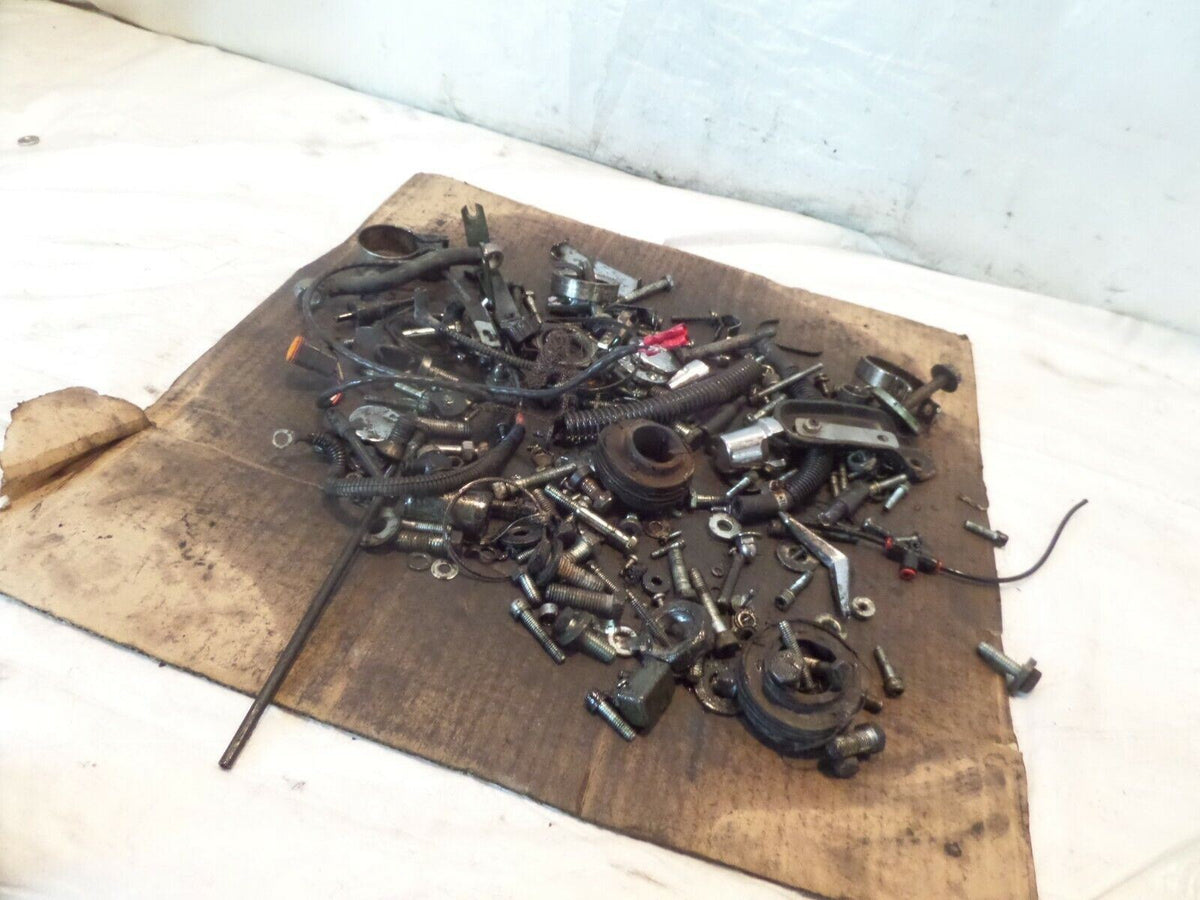 1997 Harley Davidson Touring Road King Electra Glide Nuts & Bolts Parts Box Lot