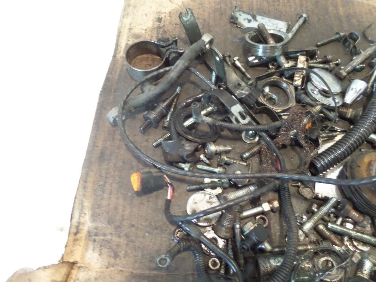 1997 Harley Davidson Touring Road King Electra Glide Nuts & Bolts Parts Box Lot
