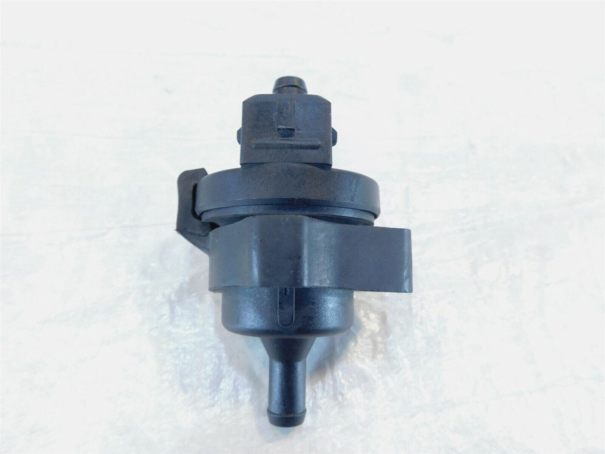 BMW K1200LT K1300 K1600GT R1150 RnineT S1000R Gas Fuel Tank Breather Purge Valve