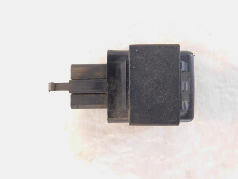 Triumph Bonneville Daytona 675 Street Triple Tiger Turn Signal Indicator Relay