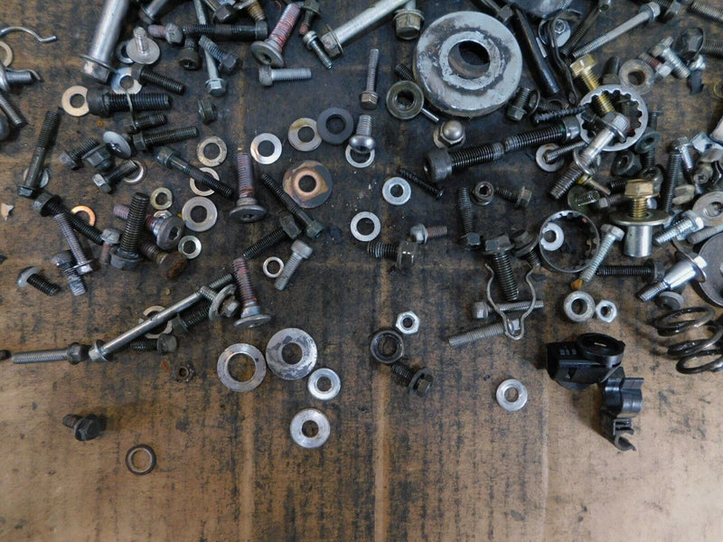 2004 04 Kawasaki Vulcan VN1600 1600 Classic Nuts Bolts Brackets Parts Box Lot