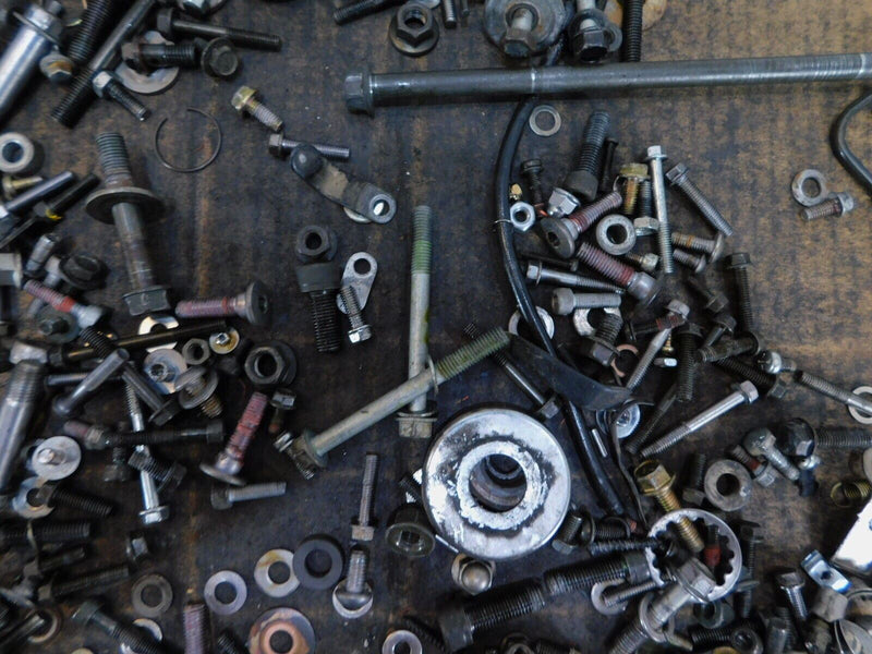 2004 04 Kawasaki Vulcan VN1600 1600 Classic Nuts Bolts Brackets Parts Box Lot