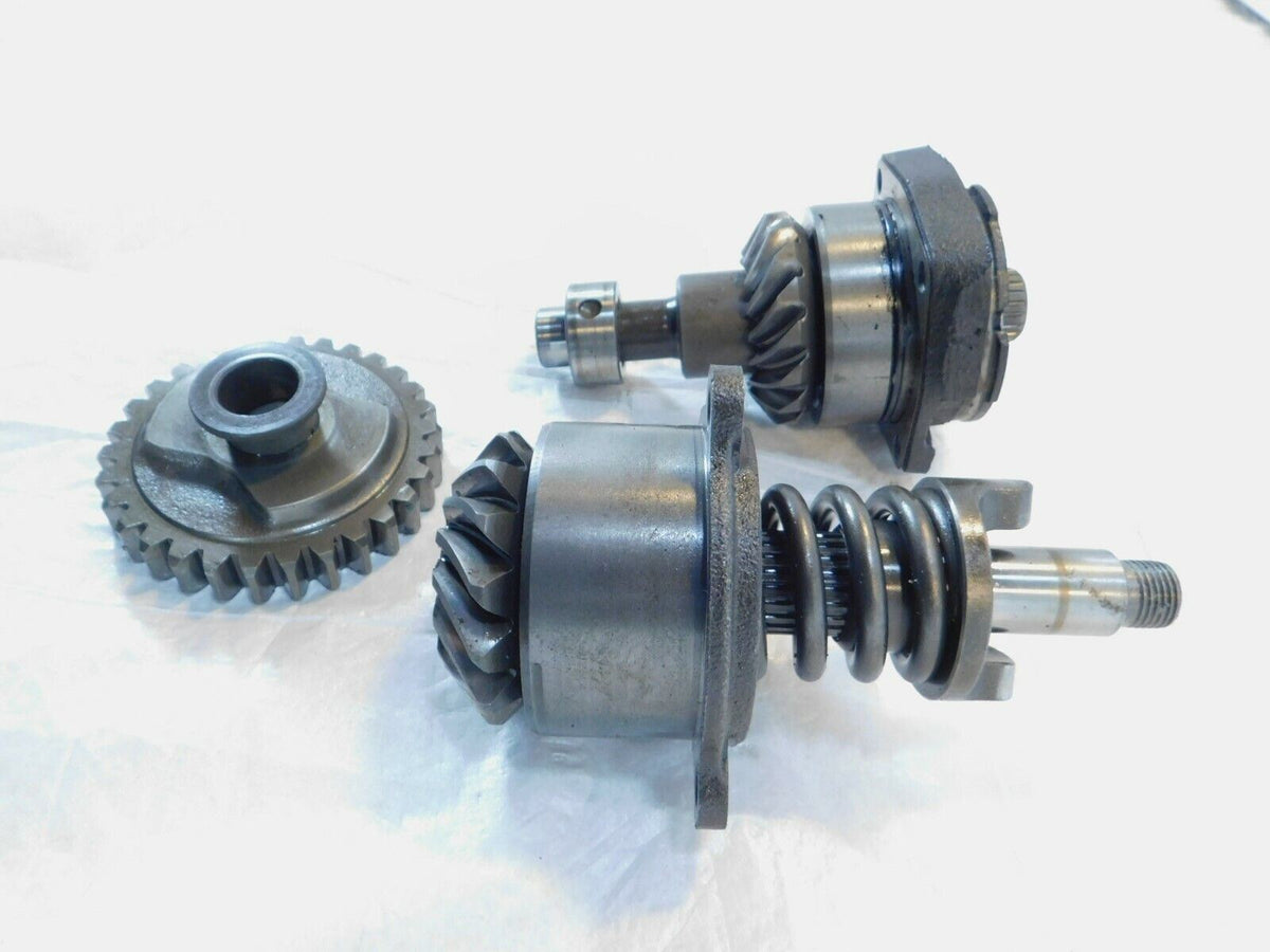 Suzuki Intruder 750 800 Boulevard S50 Secondary Output Drive Bevel Gear Shafts