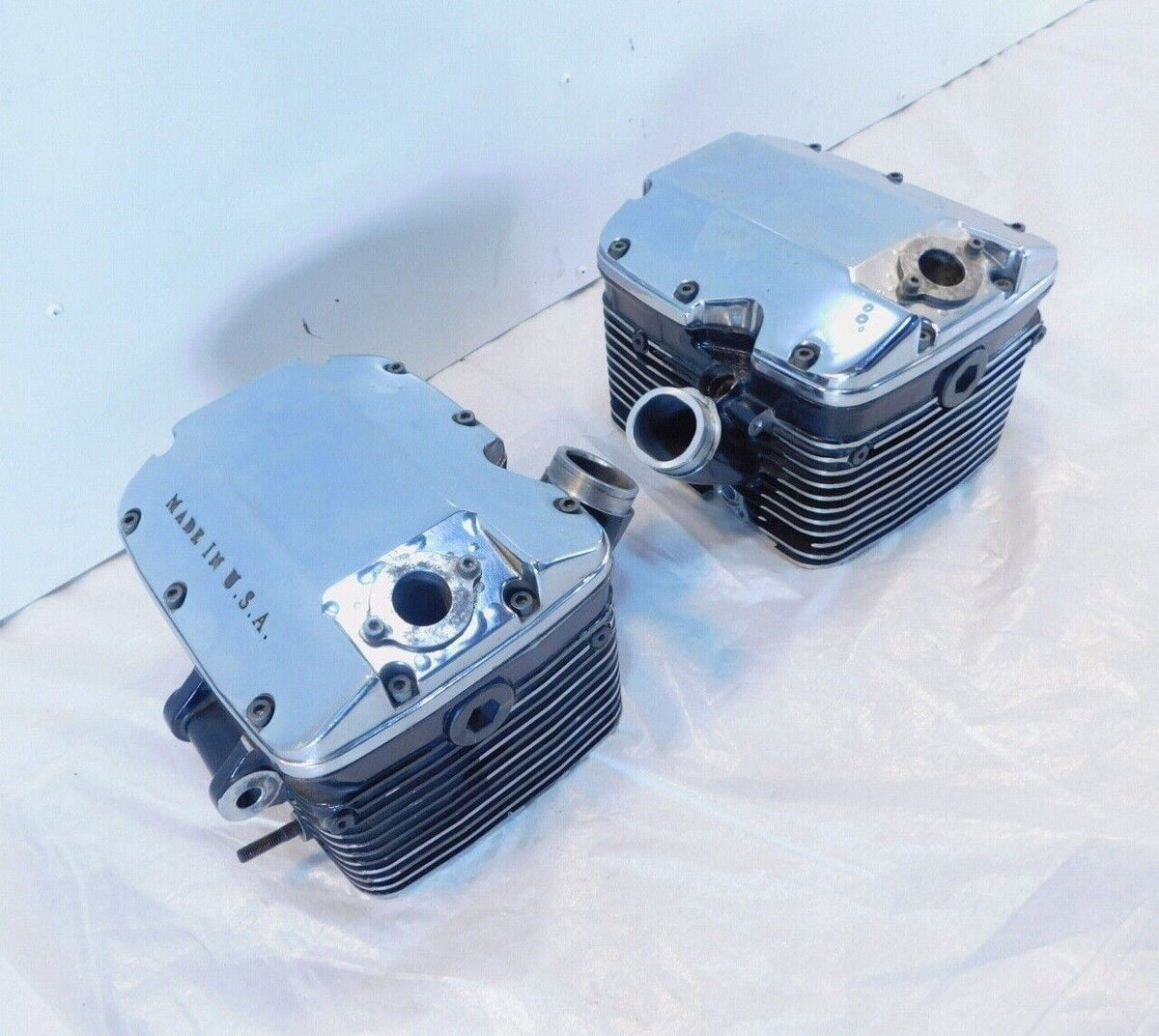 Victory Sport Deluxe & Standard V92 Cruiser Rear/Front Cylinder Heads & Valves