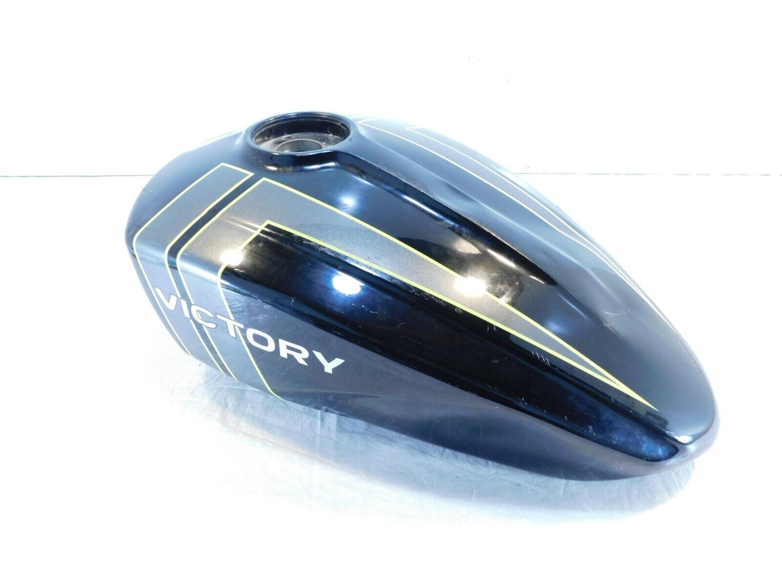 17 Victory Octane Black Fuel Tank