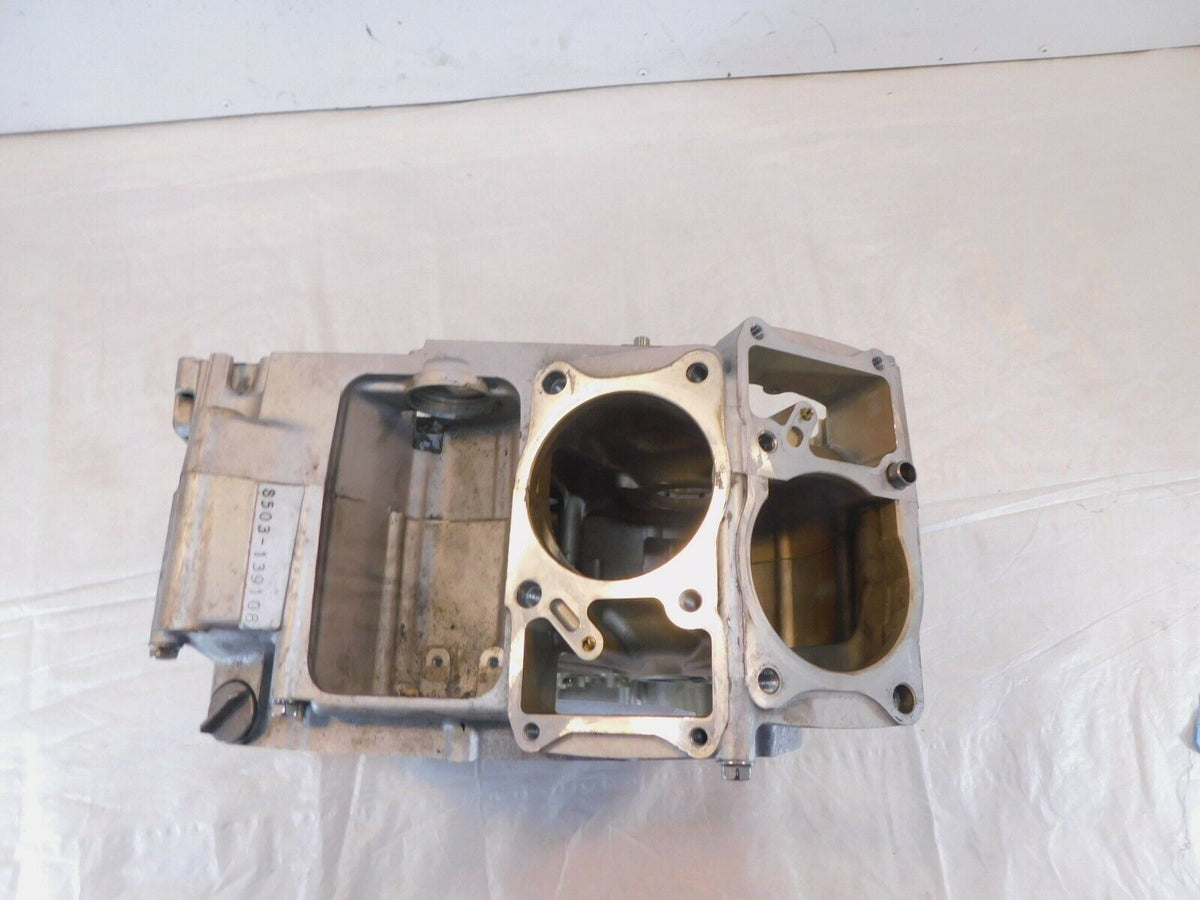 1995 1996 1997 1998 Suzuki Intruder 800 VS800 Engine Motor Block Crankcase