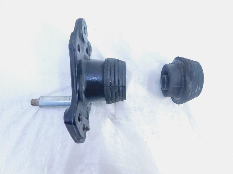 Harley Davidson Road Street Electra Glide Front Right Engine Motor Mount Bracket