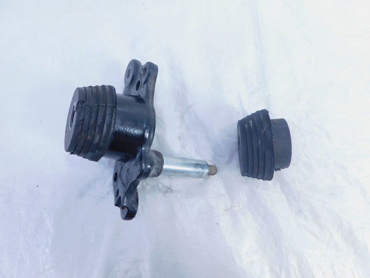 Harley Davidson Road Street Electra Glide Front Right Engine Motor Mount Bracket