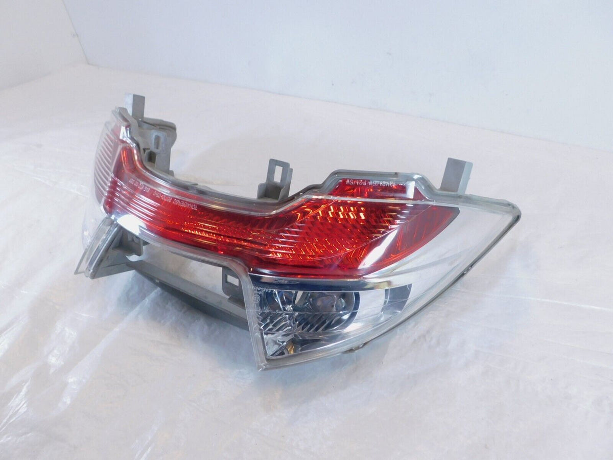 2007-2016 Suzuki Burgman 400 AN400 Rear Back Brake Taillight Tail Lamp Light