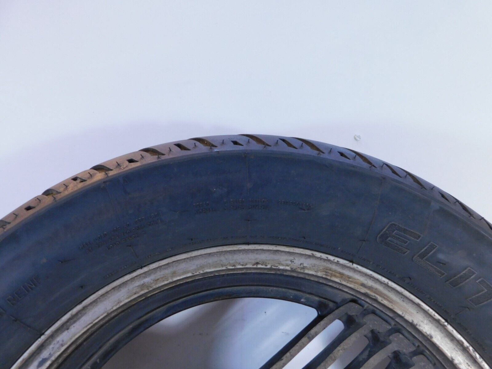 83-89 Yamaha Venture Royale Rear Wheel Rim & Tire 83-89 Yamaha Venture Royale Rear Wheel Rim & Tire