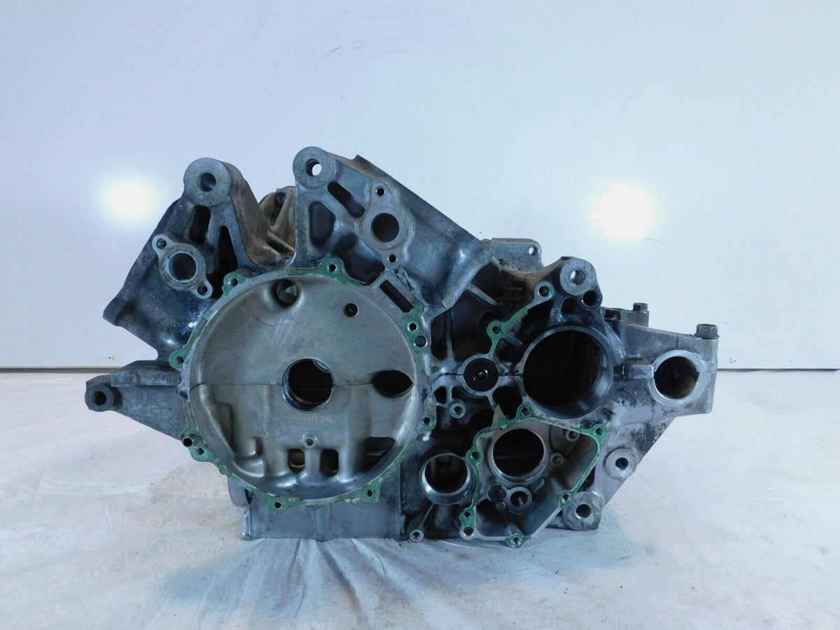 1998-2001 Honda VFR800 Interceptor VFR 800 Engine Motor Crankcase Crank Case