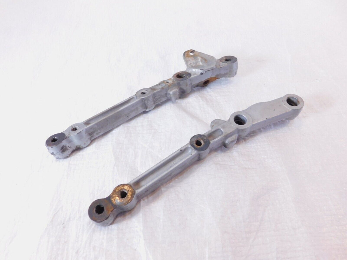 2008 2009 Victory Vision Touring Silver Lower Bottom Engine Motor Mount Brackets