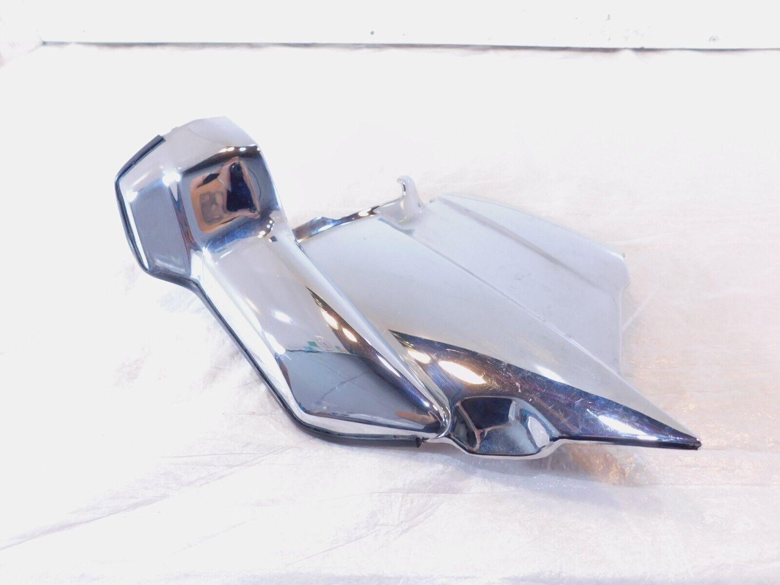 Honda goldwing 1500 hot sale right side cover