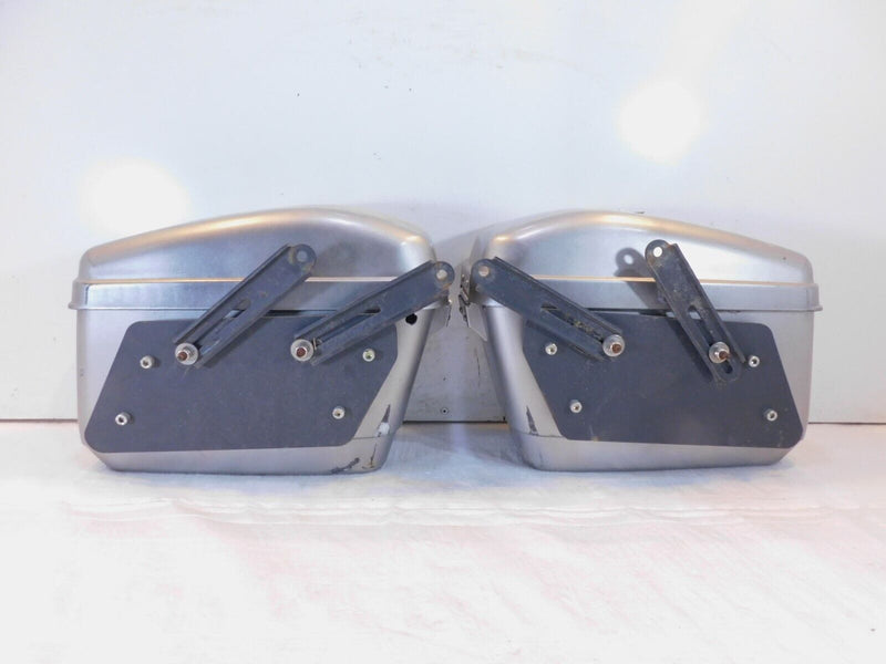 2005-08 Kawasaki Vulcan 1500 VN1500 Classic Rear Saddlebag Luggage Bags -No Key