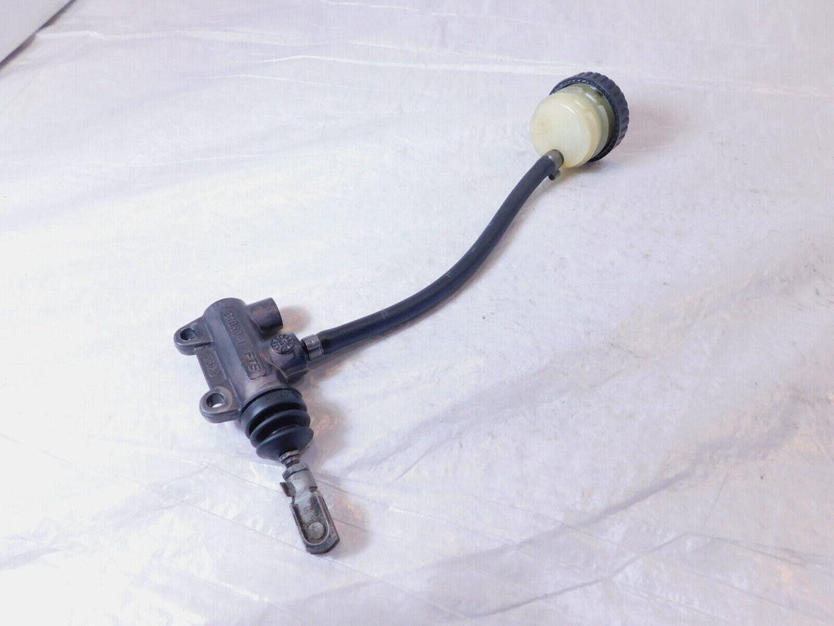 2001-2005 BMW R1150 RS R1150RS Rear Wheel Brake Master Cylinder & Reservoir