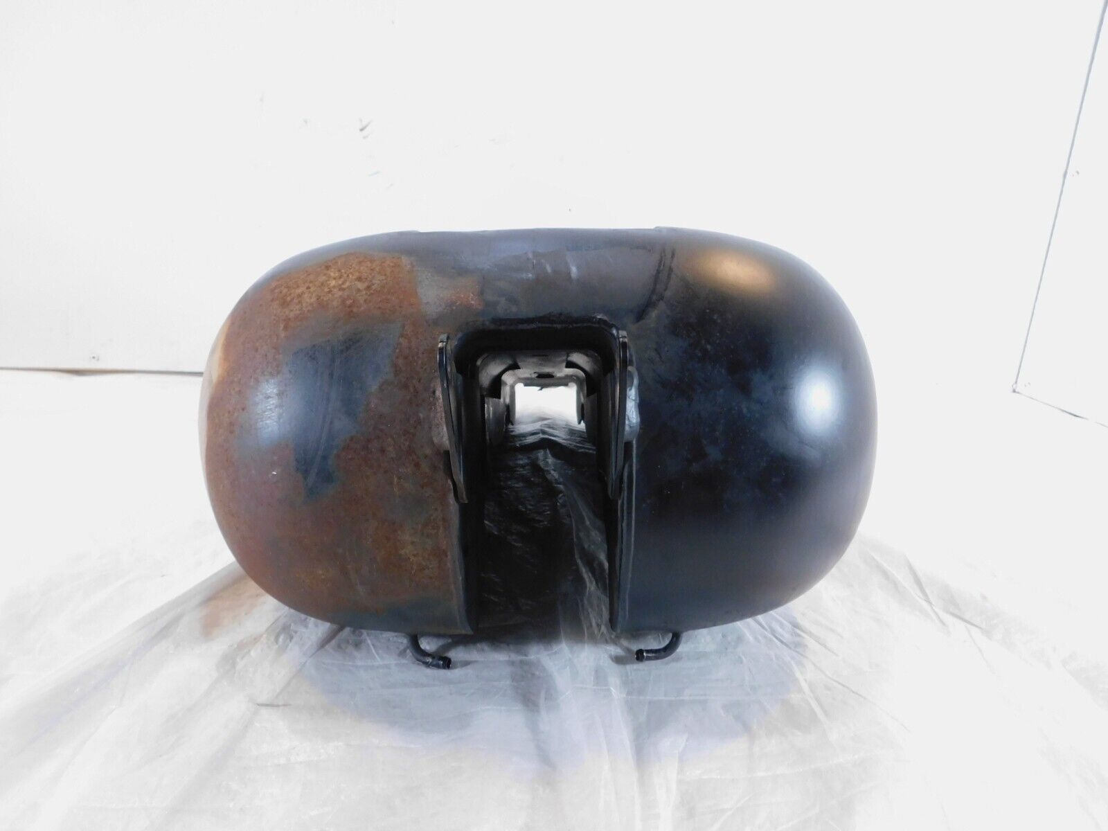 08-09 Harley Davidson Dyna Low Rider Street Bob Black Fuel