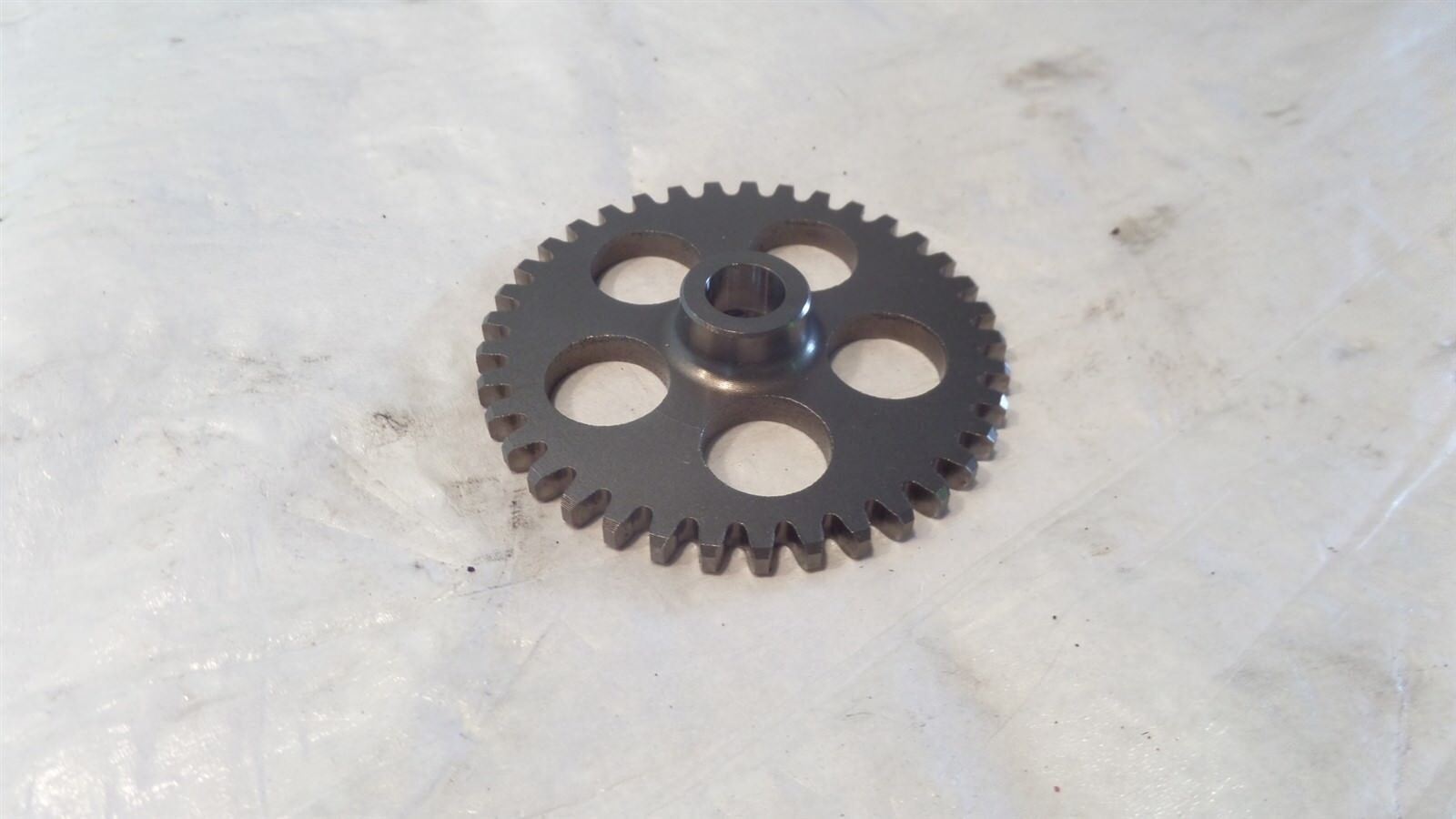 2007-2008 Kawasaki Ninja ZX-6R ZX600 Engine Motor Oil Pump Gear 2007-2008 Kawasaki Ninja ZX-6R ZX600 Engine Motor Oil Pump Gear