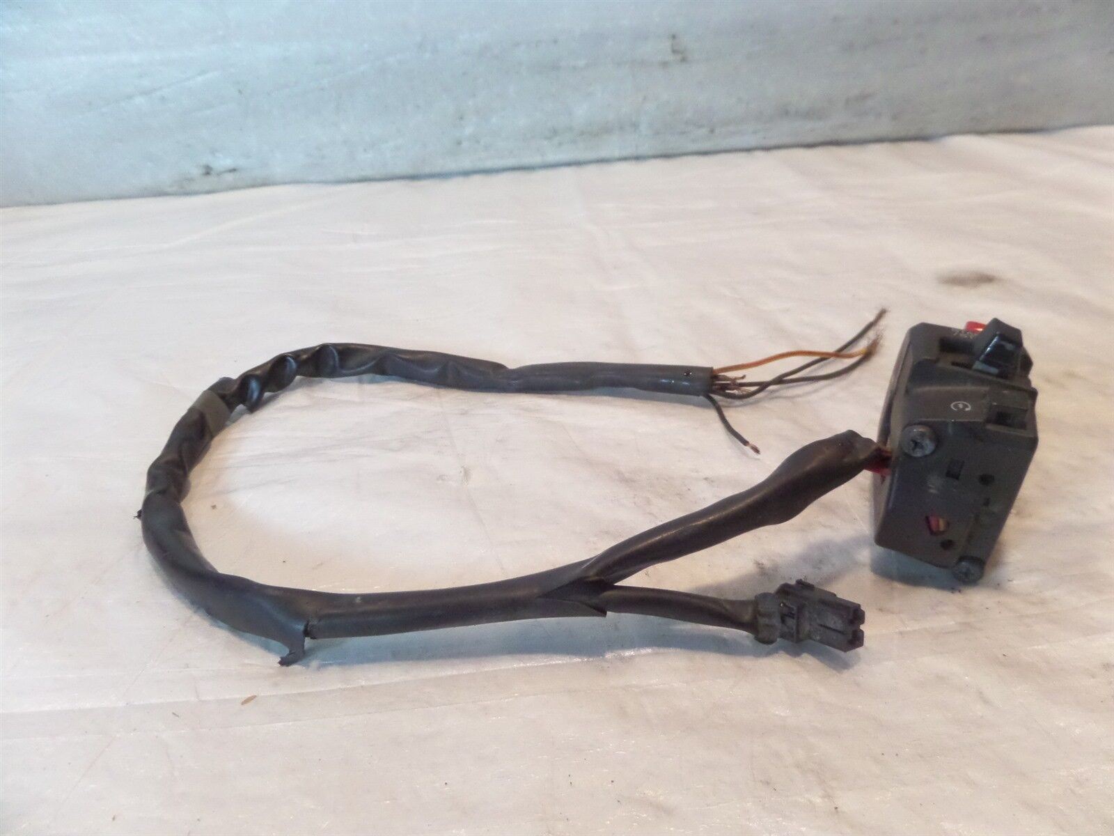 2009-12 Kawasaki Ninja ZX6R ZX600 Right Handlebar Engine