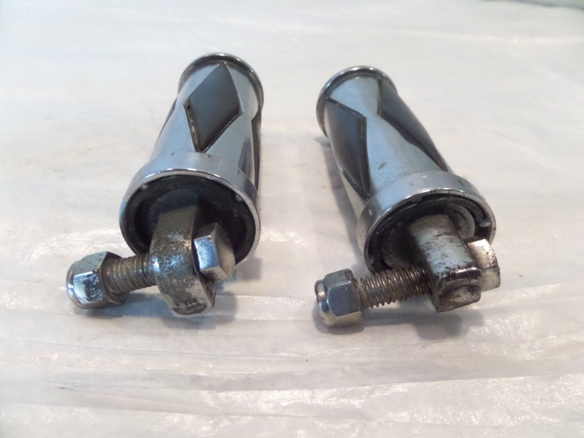 Harley Touring FXR Dyna Sportster & Softail Chrome Diamond Footpegs Footrests