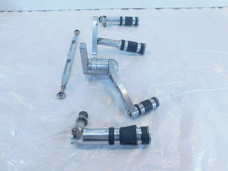Harley Davidson Softail Custom Springer Standard Left Footpeg Footrest Bracket